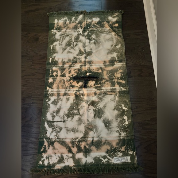 Beach Towel - Picture 3 of 12